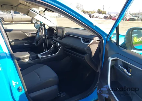 2020 Toyota Rav4 Xle from USA, damaged, VIN 2T3W1RFV6LW067992